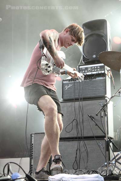 THEE OH SEES - 2014-08-23 - SAINT CLOUD - Domaine National - Scene de la Cascade - 